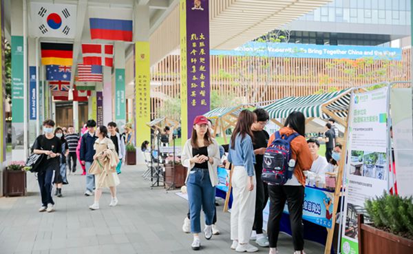 微米生物参加2023年深圳市高校“蒲公英·绿色毕业季”行动！